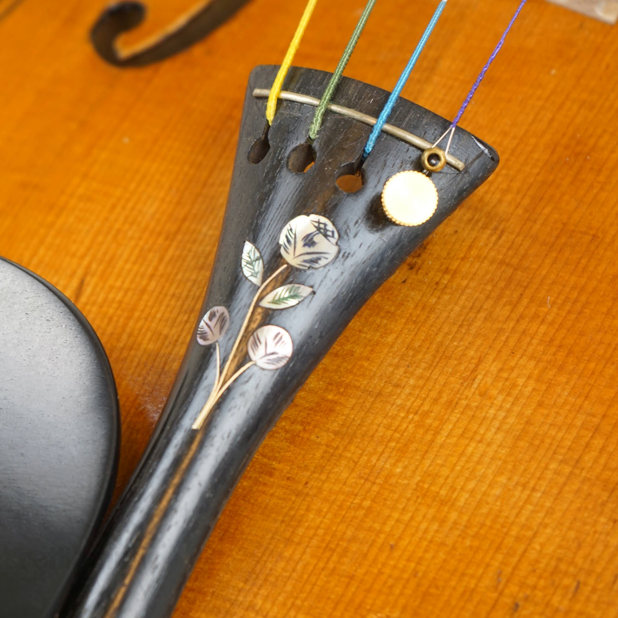 Front View of Vintage Violin Tailpiece